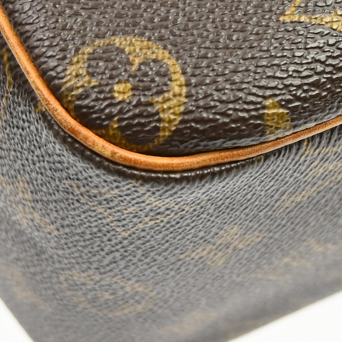 Louis Vuitton Cite Handbag Monogram Canvas Brown Canvas Shoulder Bag Bag (Pre-Owned)