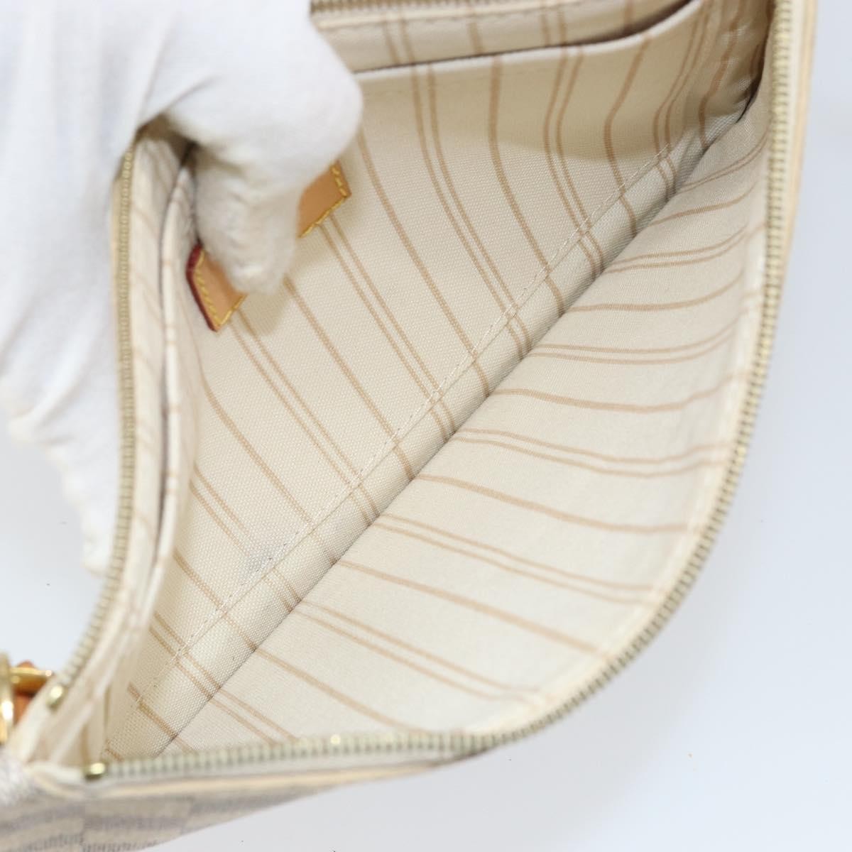 Louis Vuitton Neverfull Pochette Damier White Canvas Clutche & Pouche Bag (Pre-Owned)