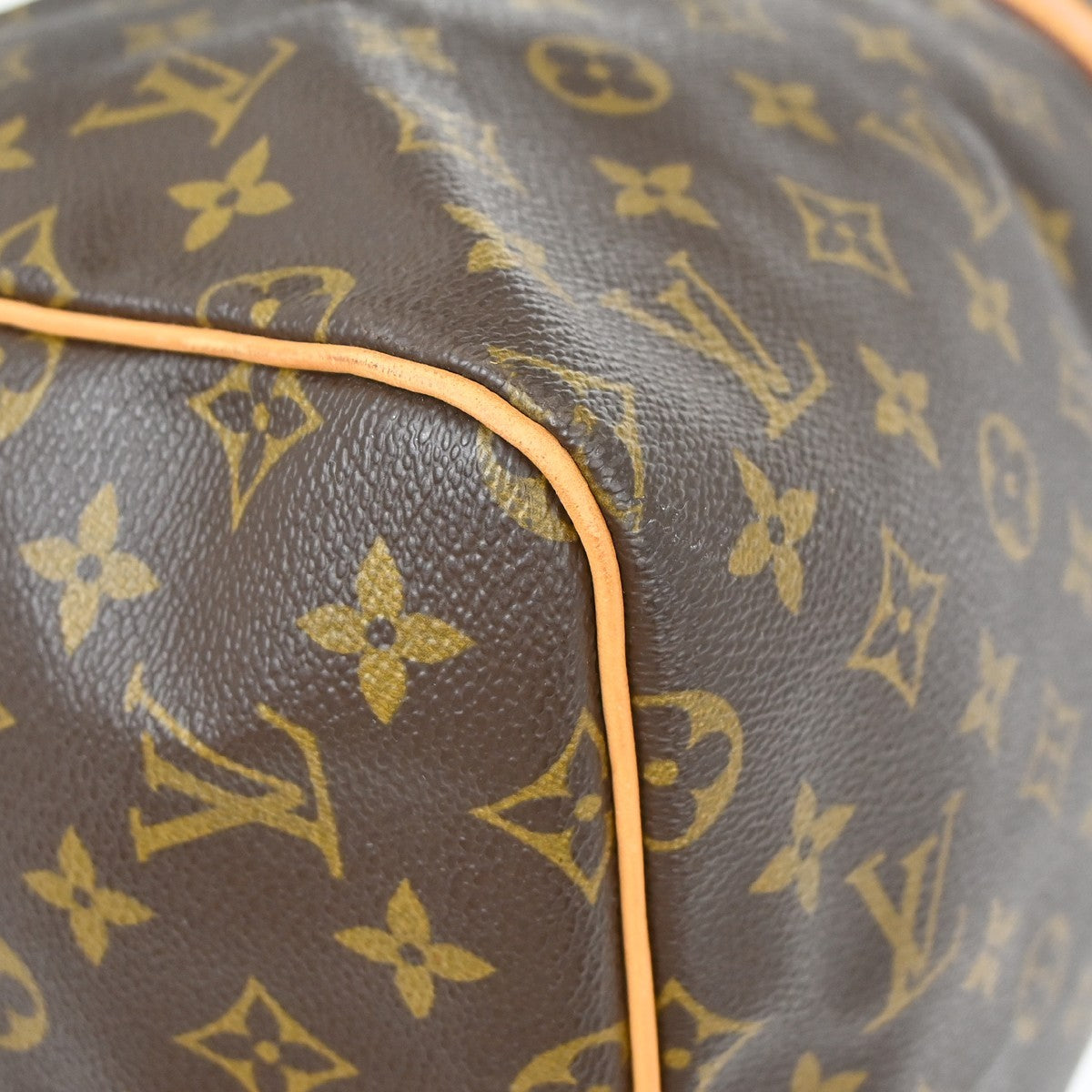 Louis Vuitton Keepall Bag Monogram Canvas Brown Canvas Travel Bag Bag (Pre-Owned)
