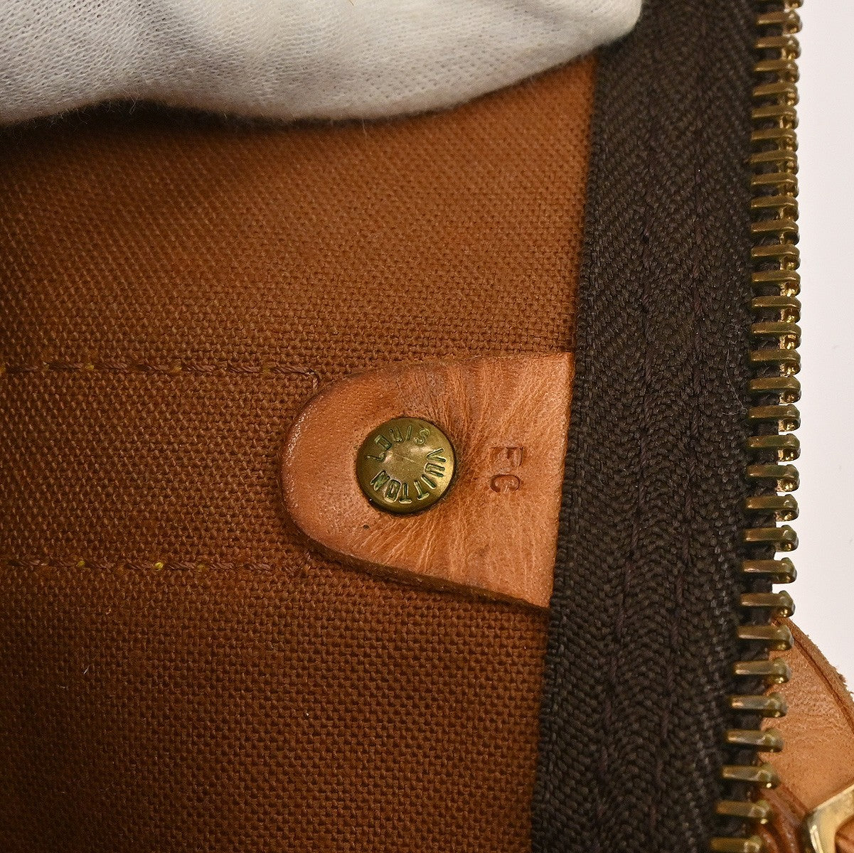 Louis Vuitton Keepall Bag Monogram Canvas Brown Canvas Travel Bag Bag (Pre-Owned)