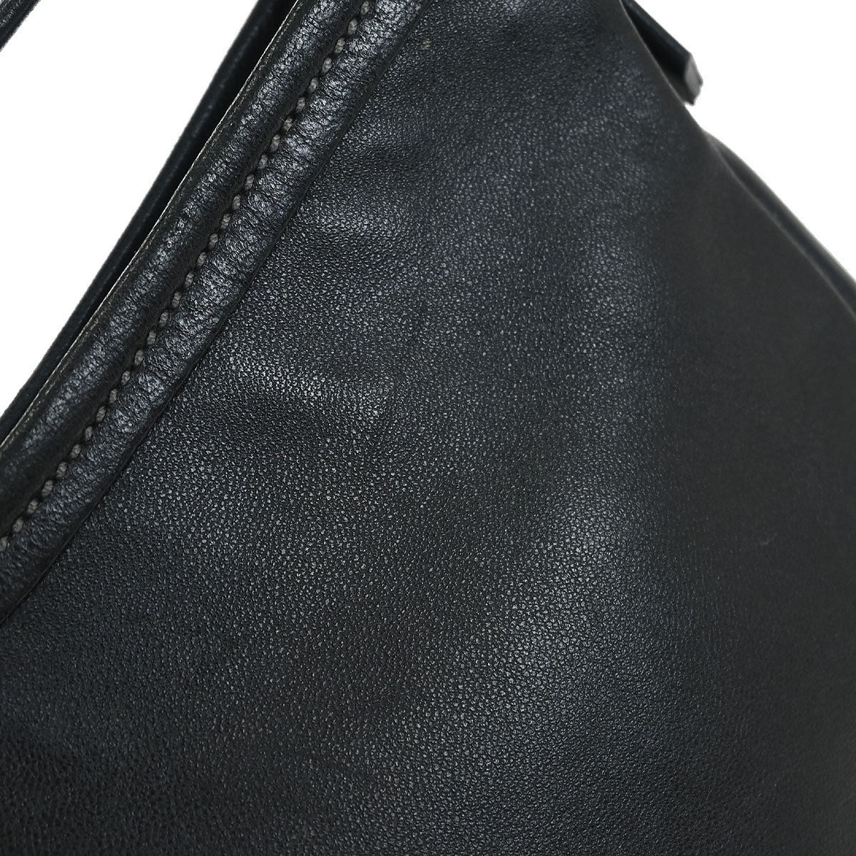Salvatore Ferragamo Vara Bow Hobo Leather Black Leather Handbag (Pre-Owned)