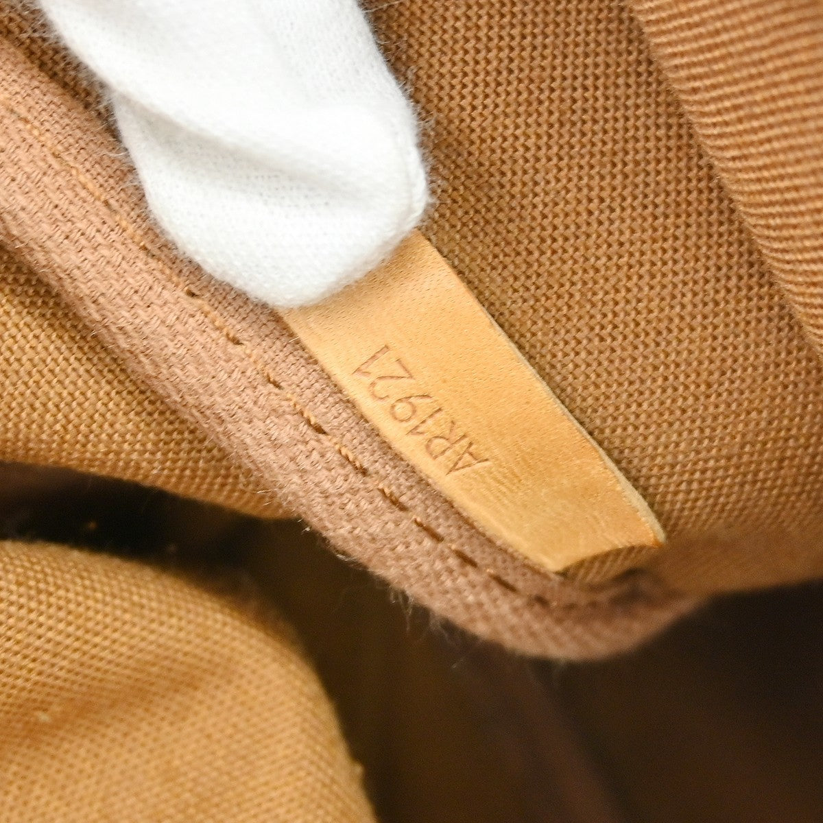Louis Vuitton Saumur Handbag Monogram Canvas Brown Canvas Shoulder Bag Bag (Pre-Owned)