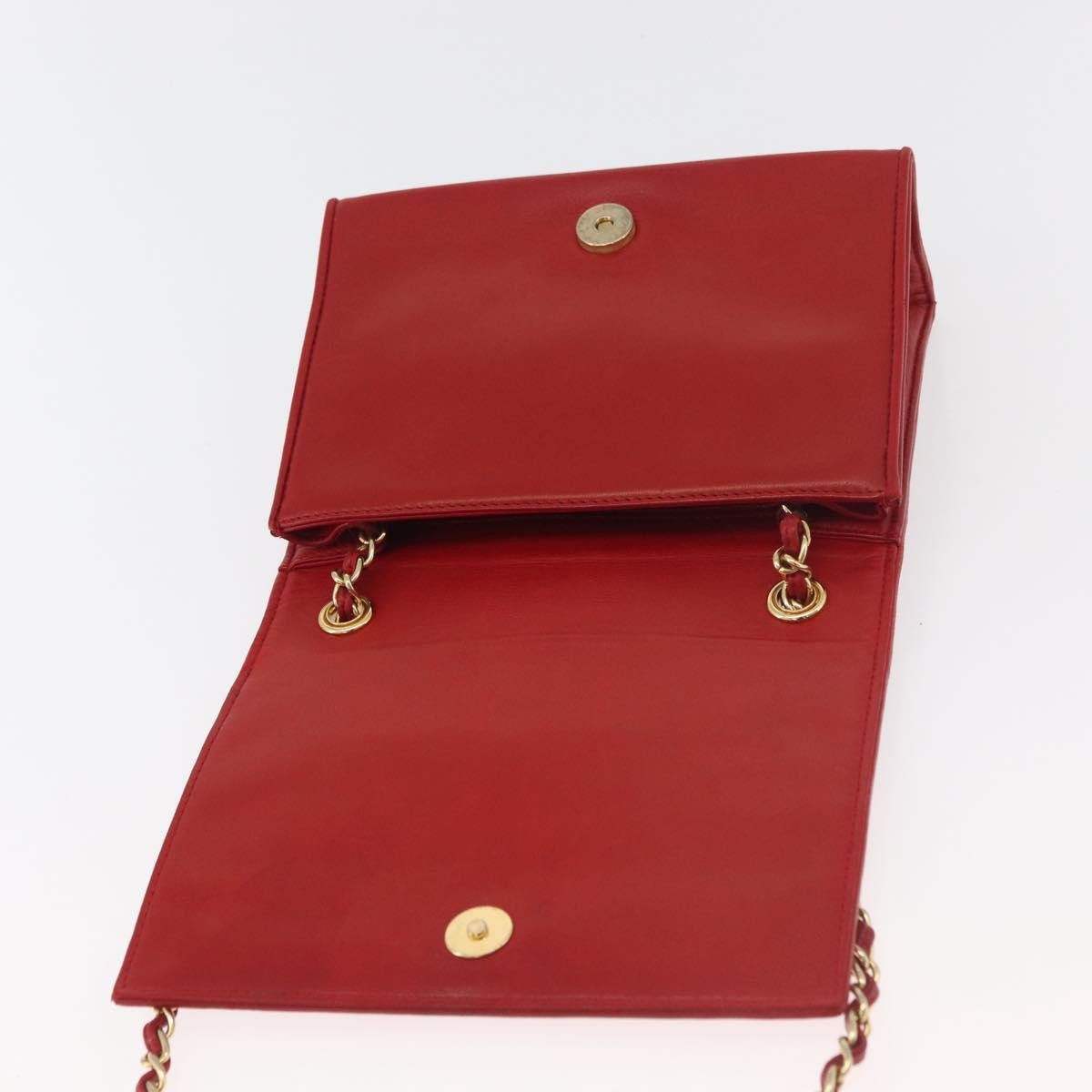 Chanel Vintage Cc Chain Full Flap Bag Quilted Leather Red Leather Shoulder Bag Bag (Pre-Owned)