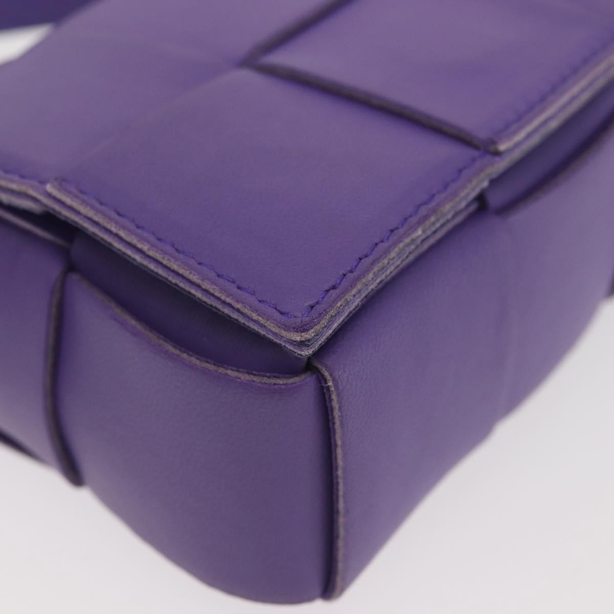 Bottega Veneta Cassette Crossbody Bag Padded Maxi Intrecciato Leather Purple Leather Bag (Pre-Owned)
