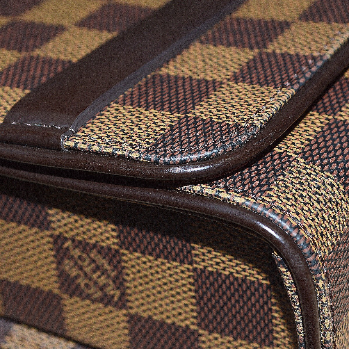 Louis Vuitton Tribeca Carre Handbag Damier Brown Canvas Handbag (Pre-Owned)