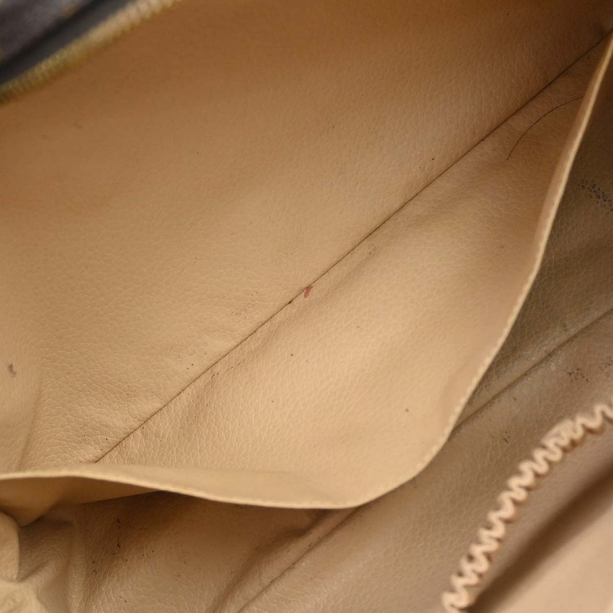 Louis Vuitton Trousse Toiletry Pouch Monogram Canvas Brown Canvas Clutche & Pouche Bag (Pre-Owned)