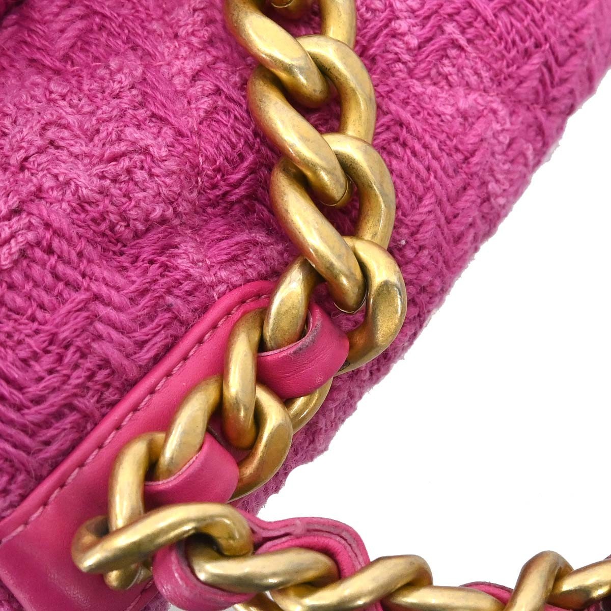 Chanel 19 Flap Bag Quilted Tweed Pink Tweed Handbag (Pre-Owned)