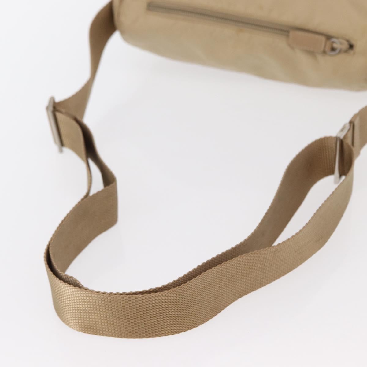 Prada Buckle Messenger Bag Tessuto Beige Nylon Shoulder Bag Bag (Pre-Owned)