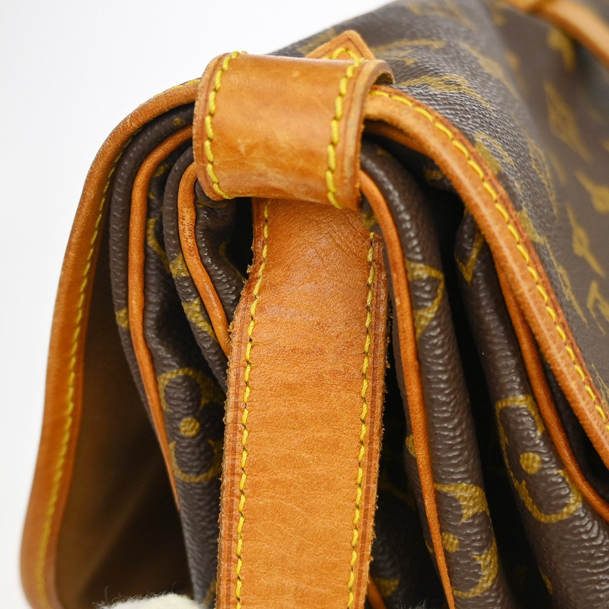 Louis Vuitton Saumur Handbag Monogram Canvas Brown Canvas Shoulder Bag Bag (Pre-Owned)