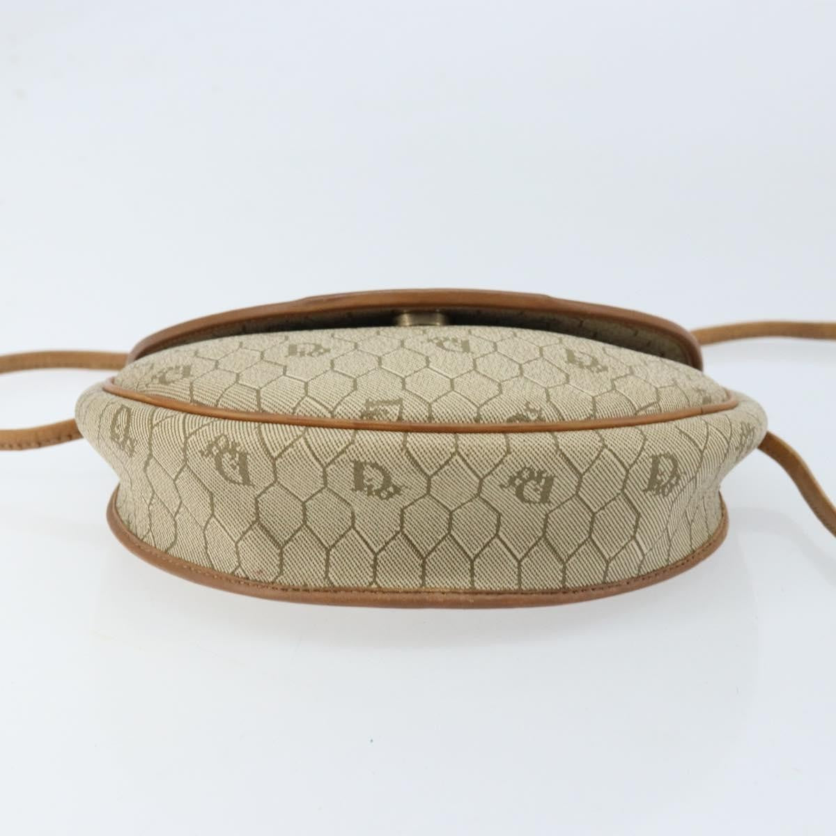 Christian Dior Vintage Honeycomb Shoulder Bag Canvas And Leather Beige Canvas Shoulder Bag Bag (Pre-Owned)