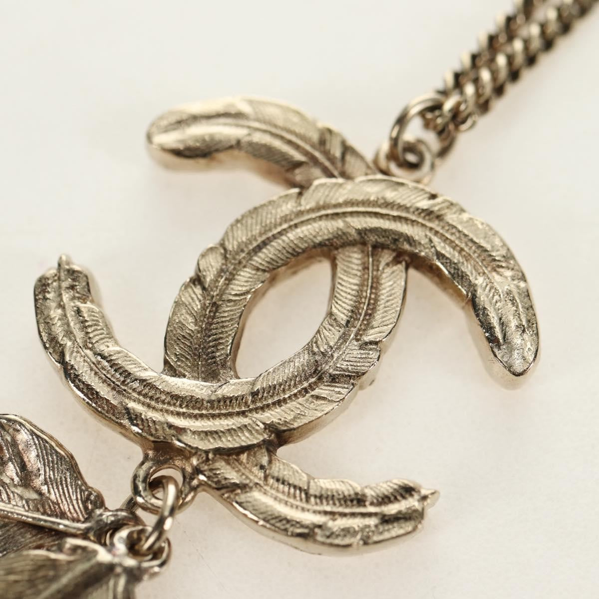 Chanel Feather Cc Pendant Necklace Metal Gold Metal Necklace Jewelry (Pre-Owned)
