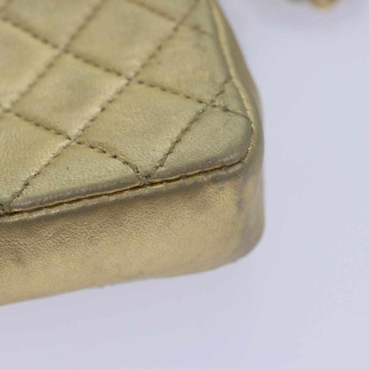 Chanel Vintage Square Cc Flap Bag Quilted Leather Gold Leather Shoulder Bag Bag (Pre-Owned)