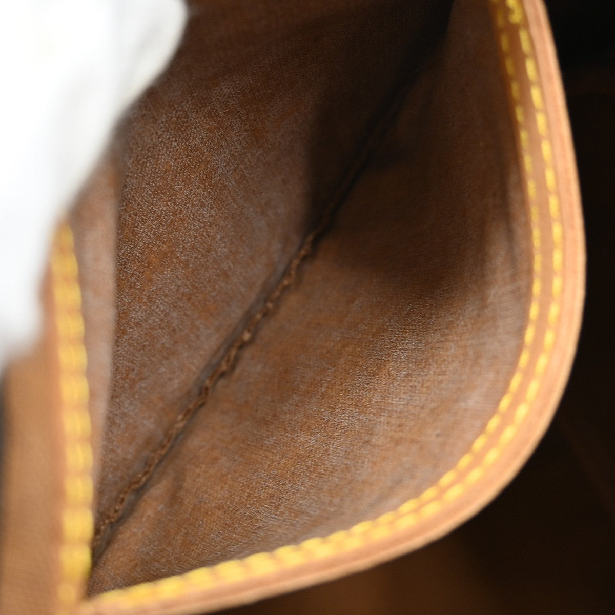 Louis Vuitton Speedy Handbag Monogram Canvas Brown Canvas Handbag (Pre-Owned)
