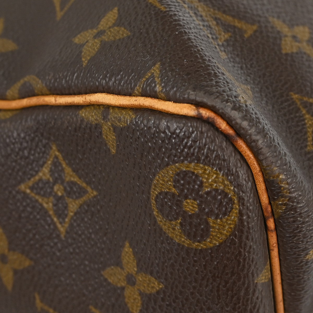 Louis Vuitton Keepall Bag Monogram Canvas Brown Canvas Travel Bag Bag (Pre-Owned)