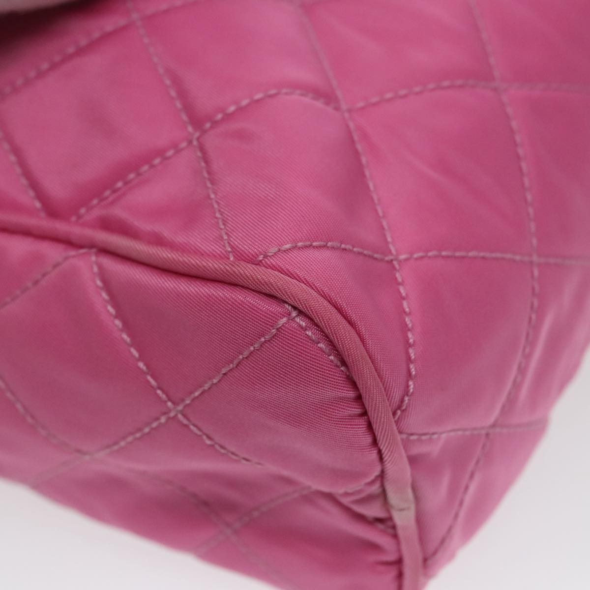 Prada Toiletry Pouch Tessuto Pink Nylon Clutche & Pouche Bag (Pre-Owned)