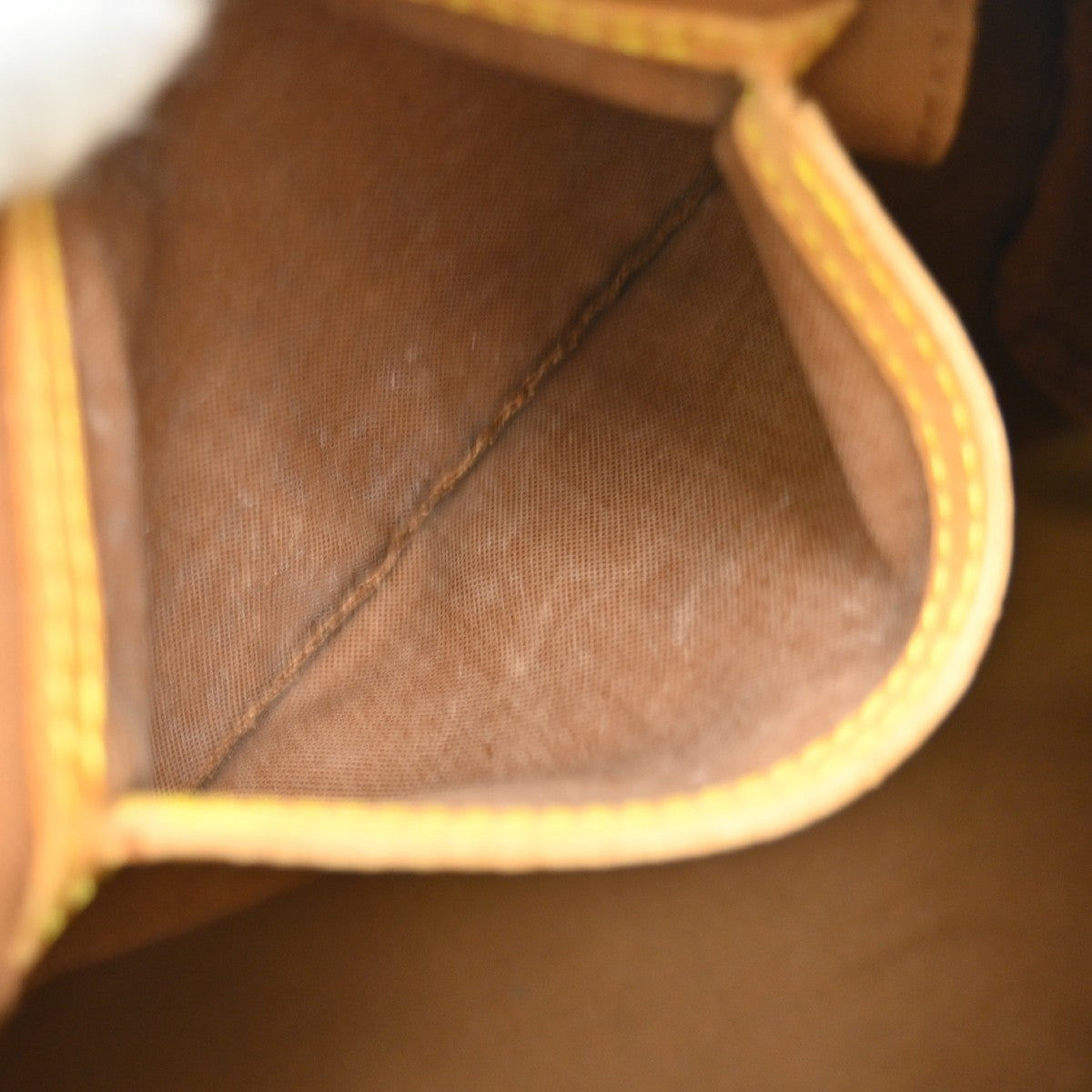 Louis Vuitton Speedy Handbag Monogram Canvas Brown Canvas Handbag (Pre-Owned)