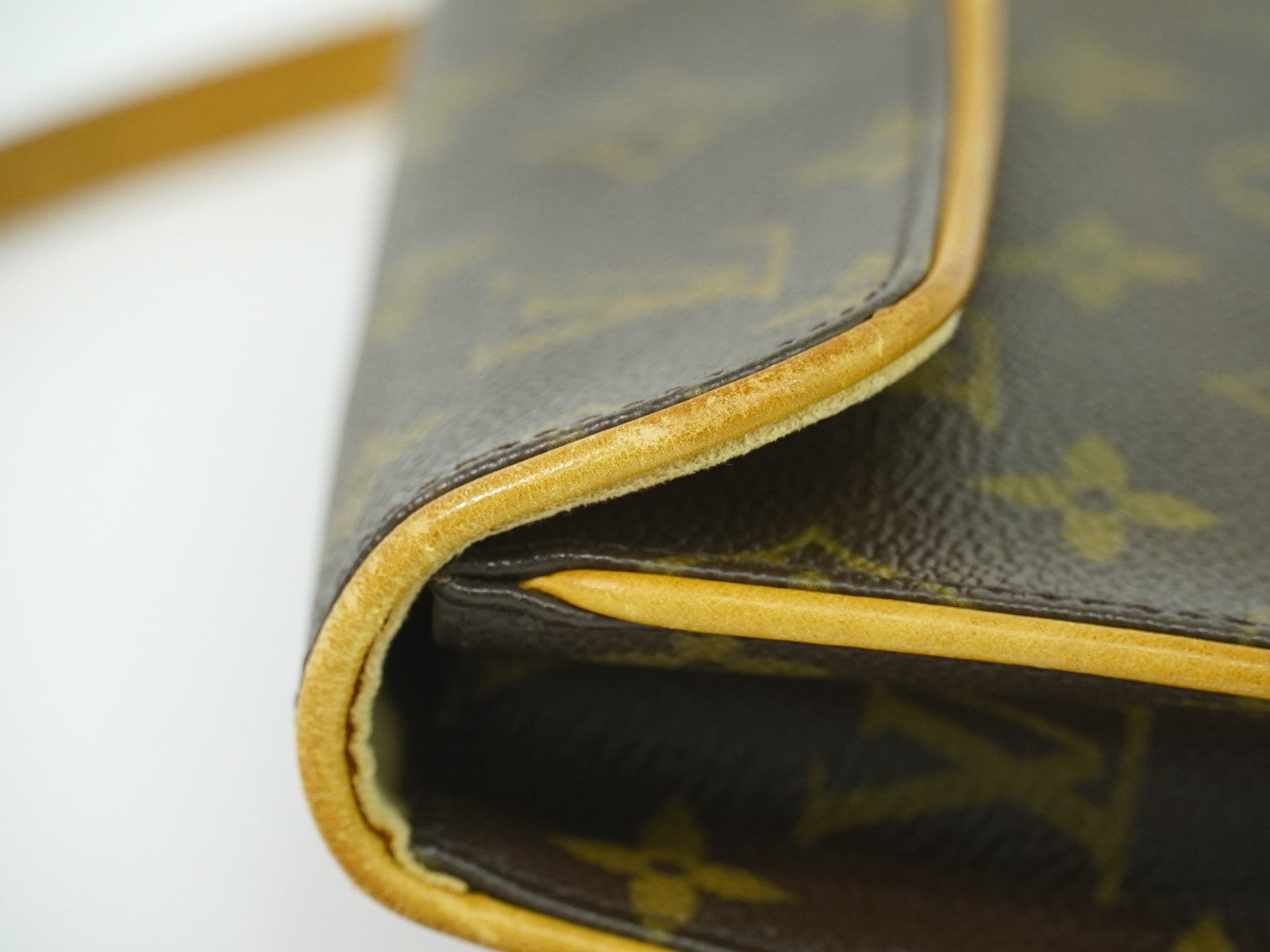 Louis Vuitton Florentine Waist Bag Monogram Canvas Brown Canvas Shoulder Bag Bag (Pre-Owned)