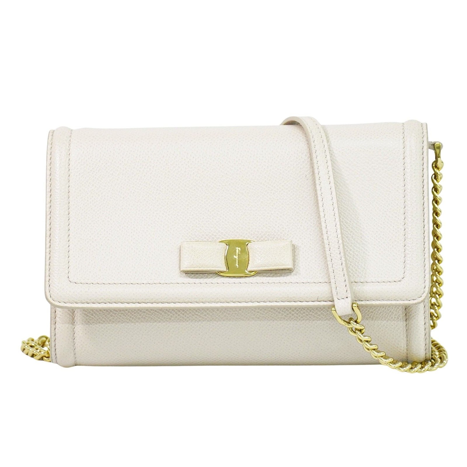 Salvatore Ferragamo Vara Bow Chain Flap Bag Leather Beige Leather Shoulder Bag Bag (Pre-Owned)
