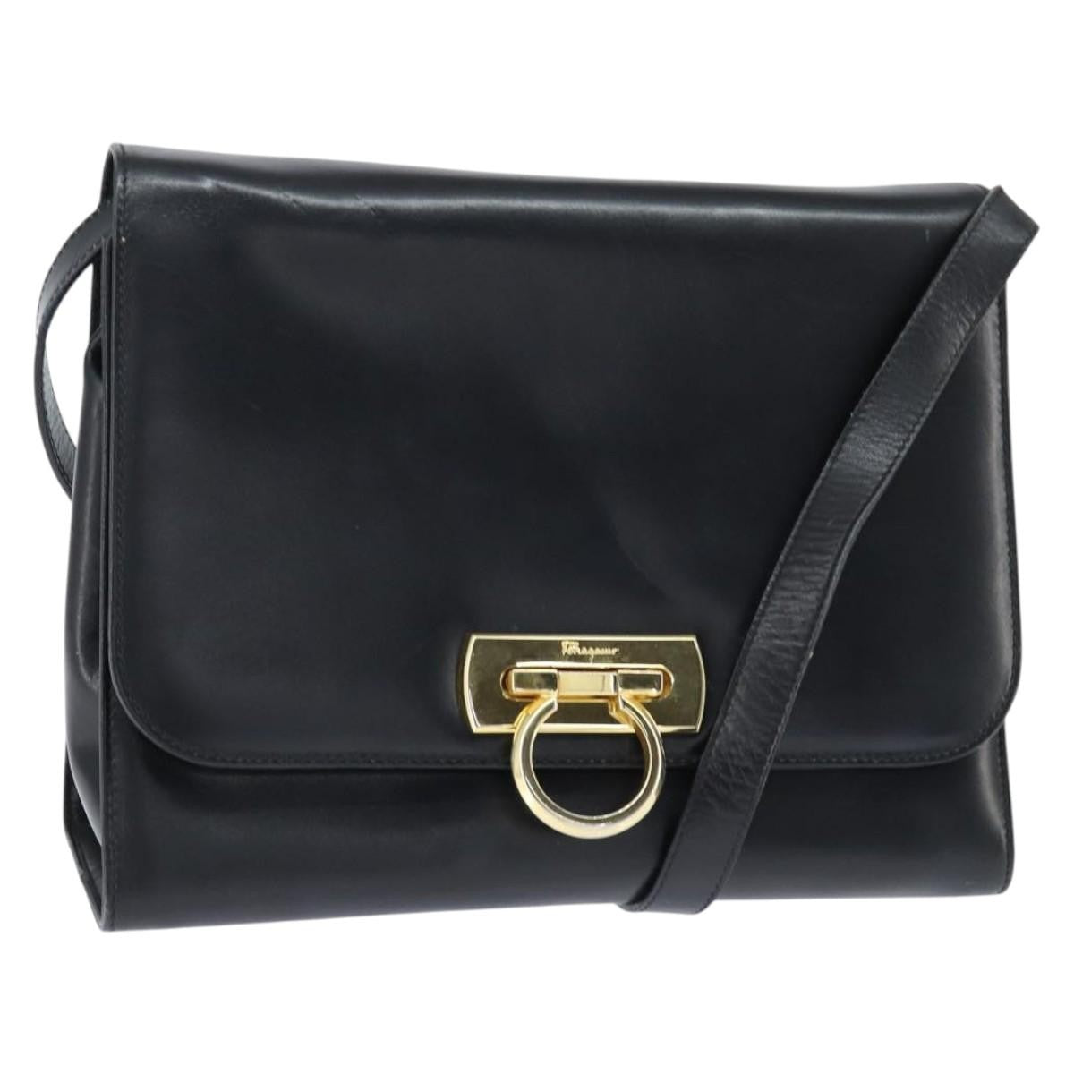 Salvatore Ferragamo Gancini Flap Shoulder Bag Leather Black Leather Shoulder Bag Bag (Pre-Owned)
