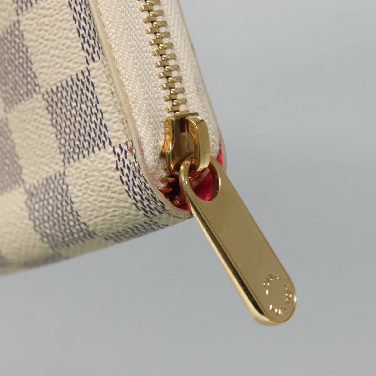 Louis Vuitton Porte-Monnaie Zippy Wallet Damier Azur Vivienne White Canvas Wallets Accessory (Pre-Owned)