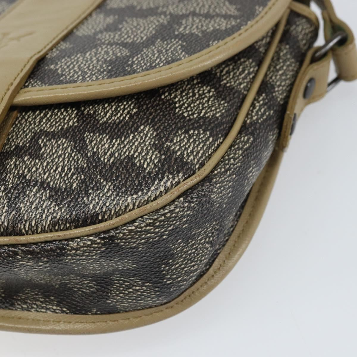 Saint Laurent Vintage Shoulder Bag Pvc Leather Gray Pvc Shoulder Bag Bag (Pre-Owned)