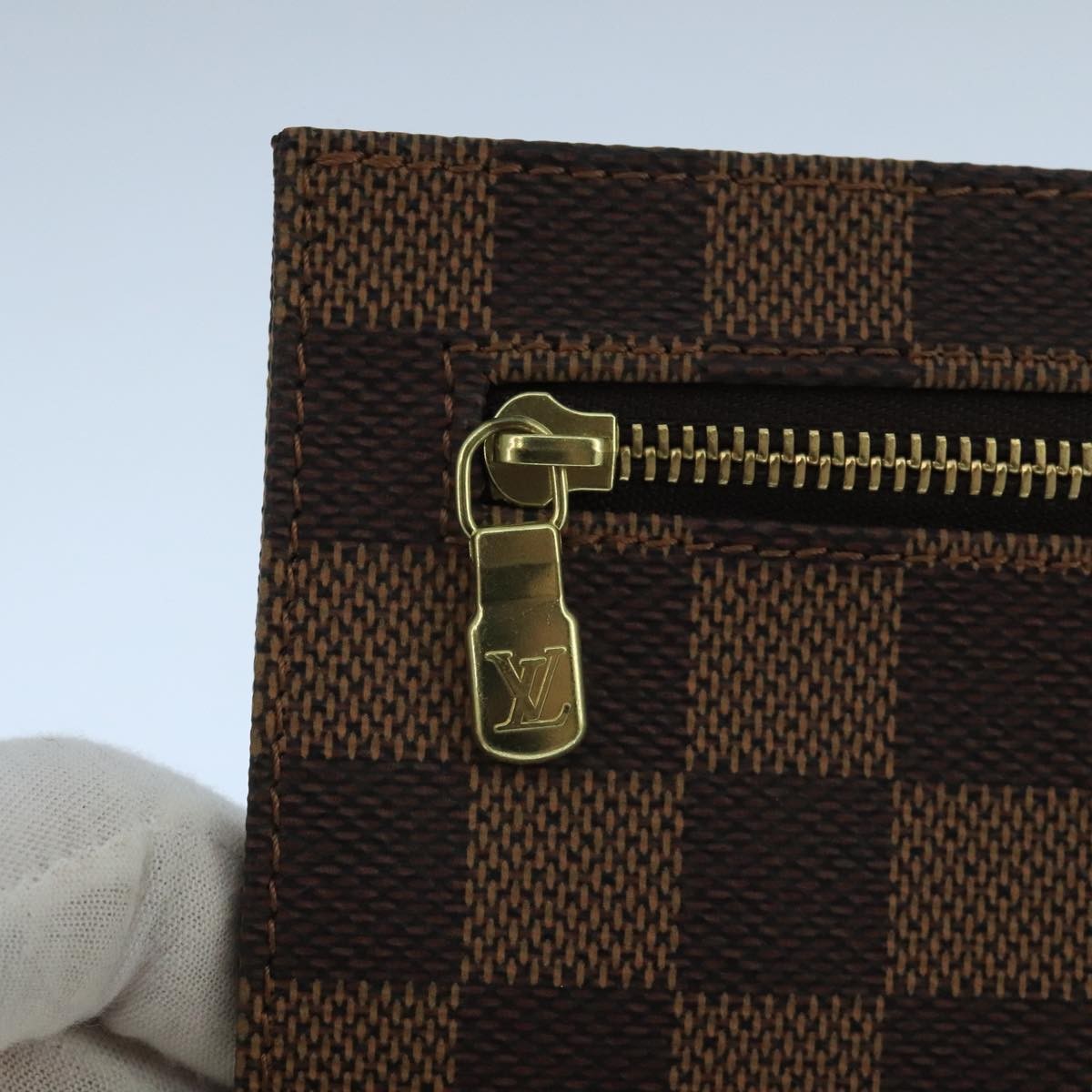 Louis Vuitton Clifton Pouch Damier Brown Canvas Clutche & Pouche Bag (Pre-Owned)