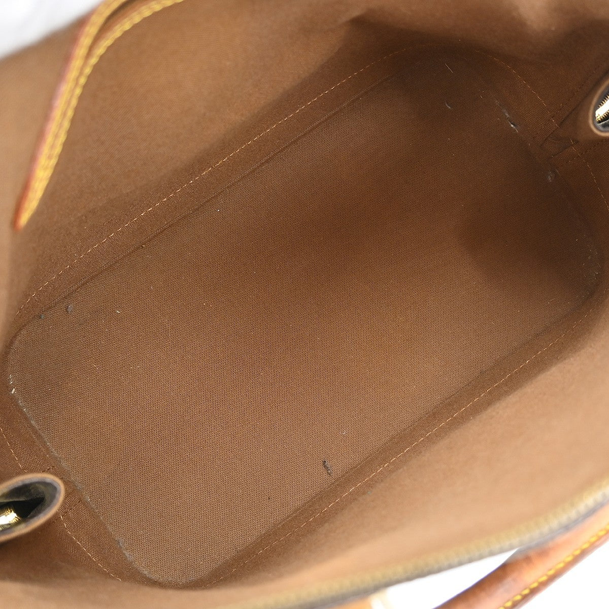 Louis Vuitton Alma Handbag Monogram Canvas Brown Canvas Handbag (Pre-Owned)