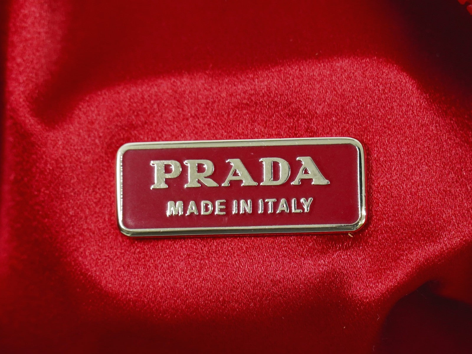 Prada Zip Around Toiletry Bag Silk Red Satin Clutche & Pouche Bag (Pre-Owned)