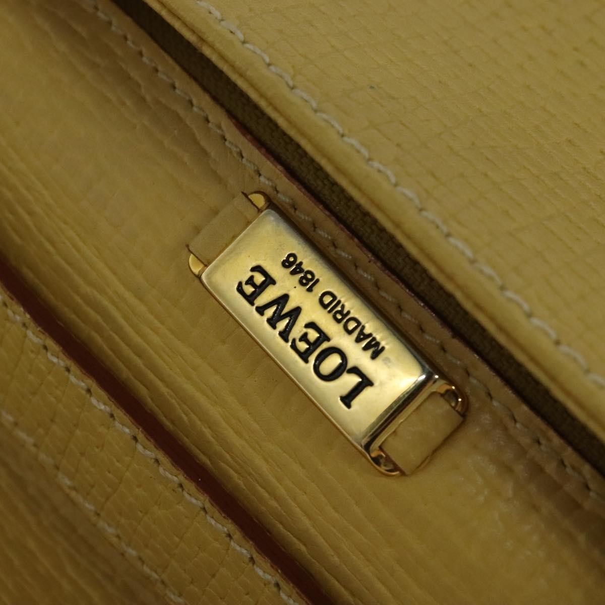 Loewe Barcelona Shoulder Bag Leather Yellow Leather Bag (Pre-Owned)
