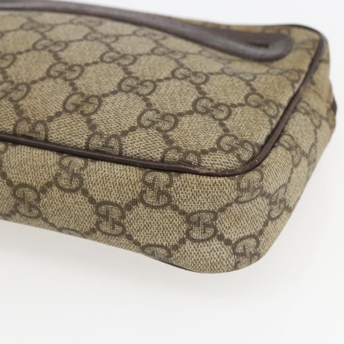 Gucci Wristlet Clutch Gg Coated Canvas Beige Canvas Clutche & Pouche Bag (Pre-Owned)