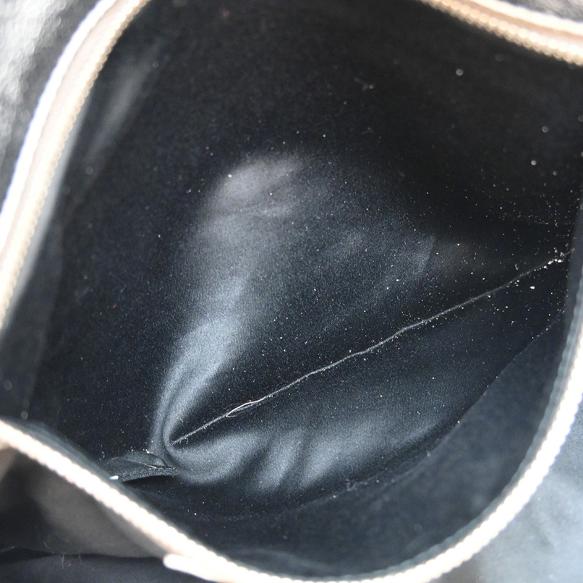 Miu Miu Nappa Matelassè Leather Silver Leather Handbag (Pre-Owned)