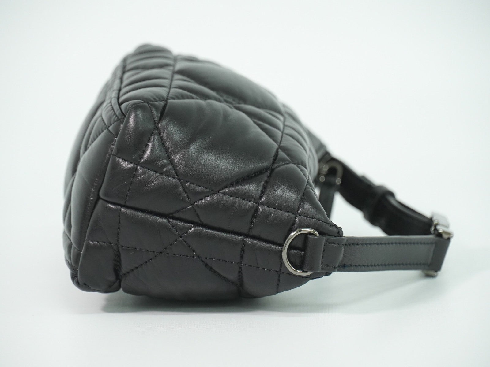 Christian Dior Diortravel Nomad Pouch Macrocannage Quilt Calfskin Black Leather Clutche & Pouche Bag (Pre-Owned)