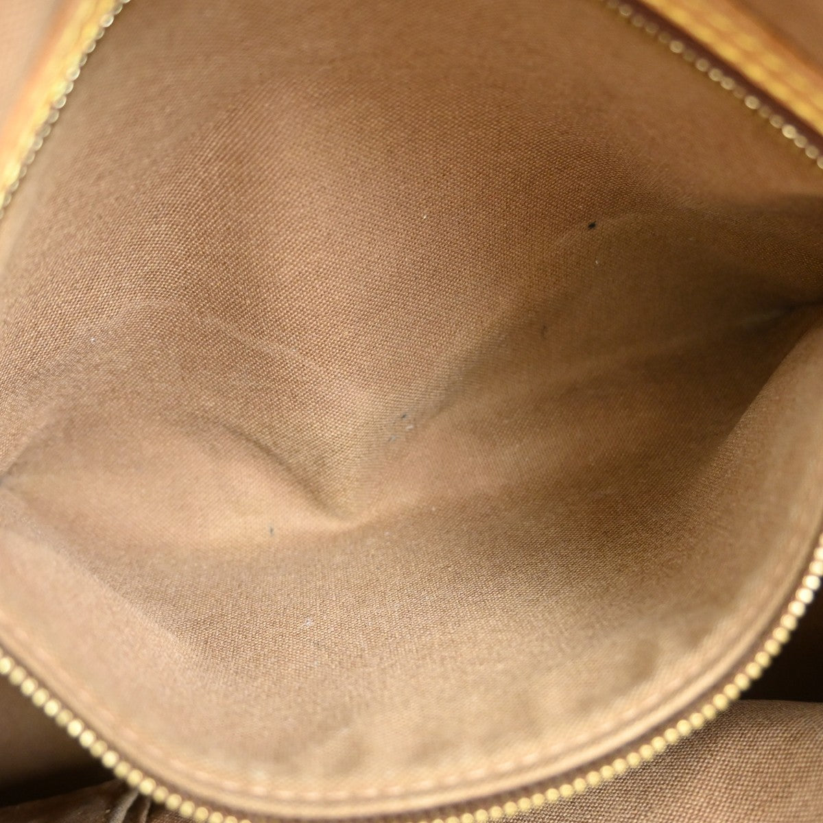 Louis Vuitton Batignolles Handbag Monogram Canvas Brown Canvas Shoulder Bag Bag (Pre-Owned)