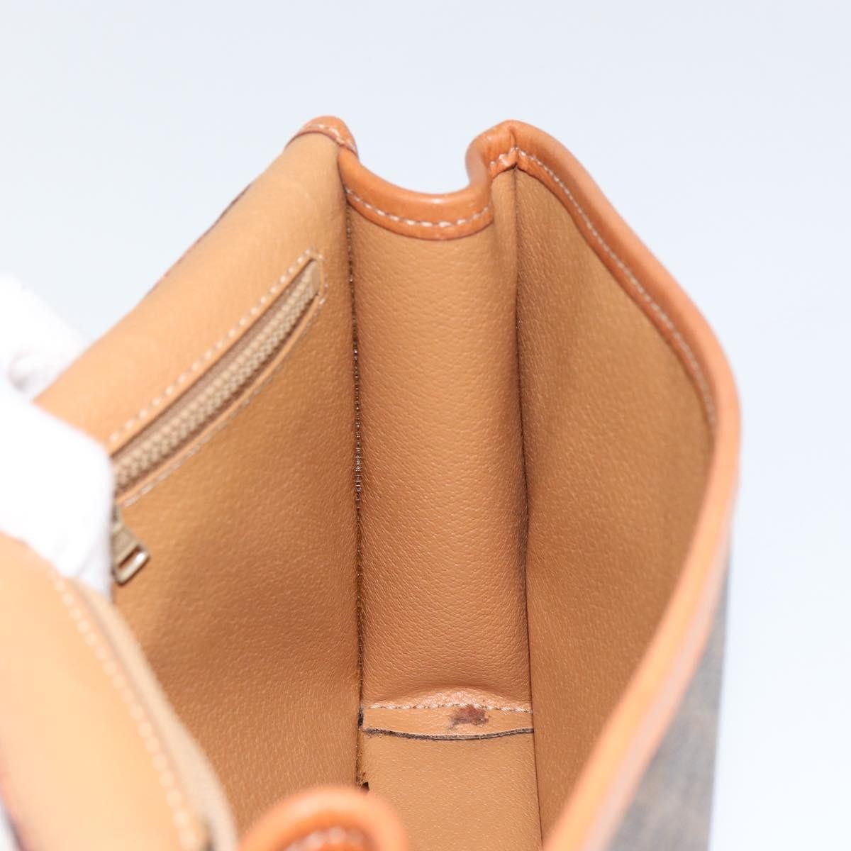 Celine Vintage Macadam Circle Logo Shoulder Bag Canvas And Leather Brown Canvas Shoulder Bag Bag (Pre-Owned)