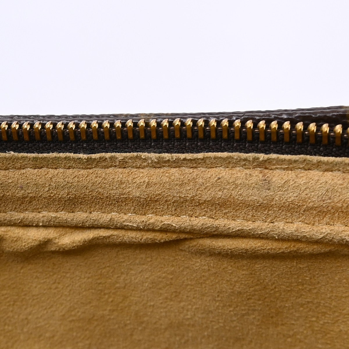 Louis Vuitton Monogram Looping Handbag Monogram Canvas Brown Canvas Shoulder Bag Bag (Pre-Owned)