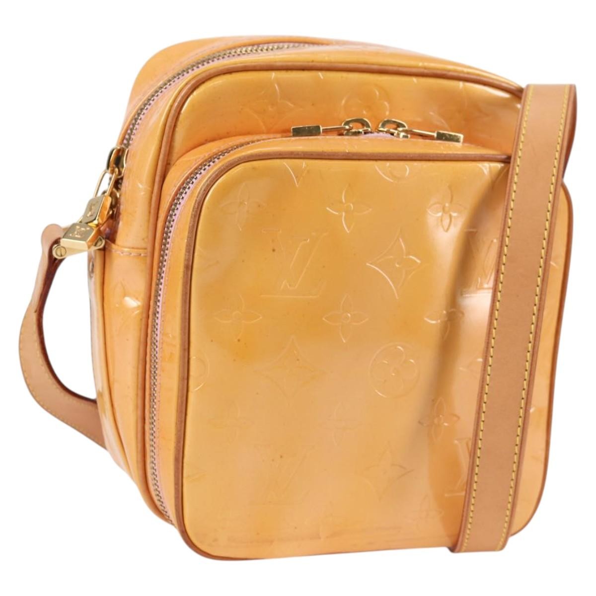 Louis Vuitton Wooster Handbag Monogram Vernis Beige Patent_Leather Bag (Pre-Owned)