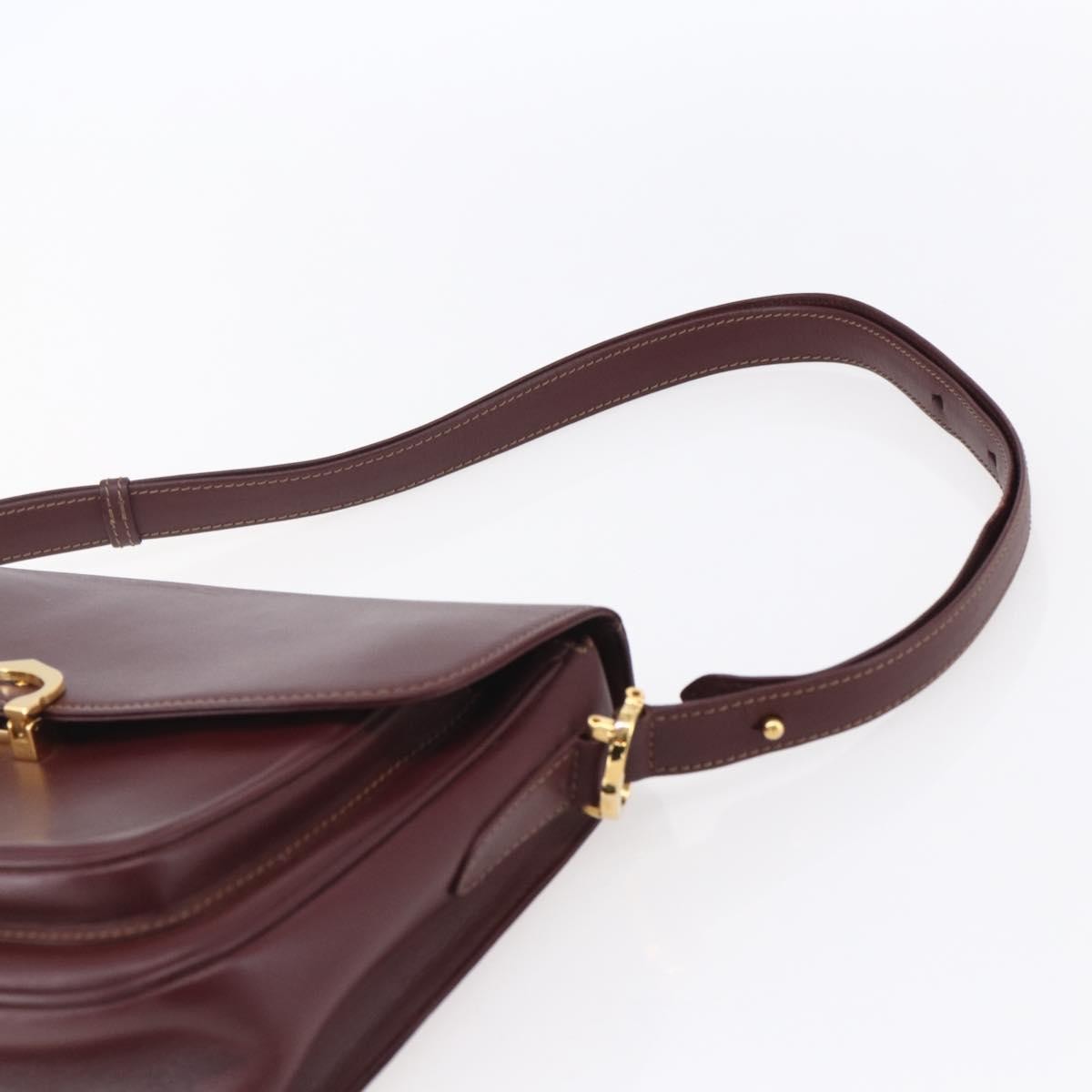 Cartier Must De Cartier Shoulder Bag Leather Burgundy Leather Shoulder Bag Bag (Pre-Owned)