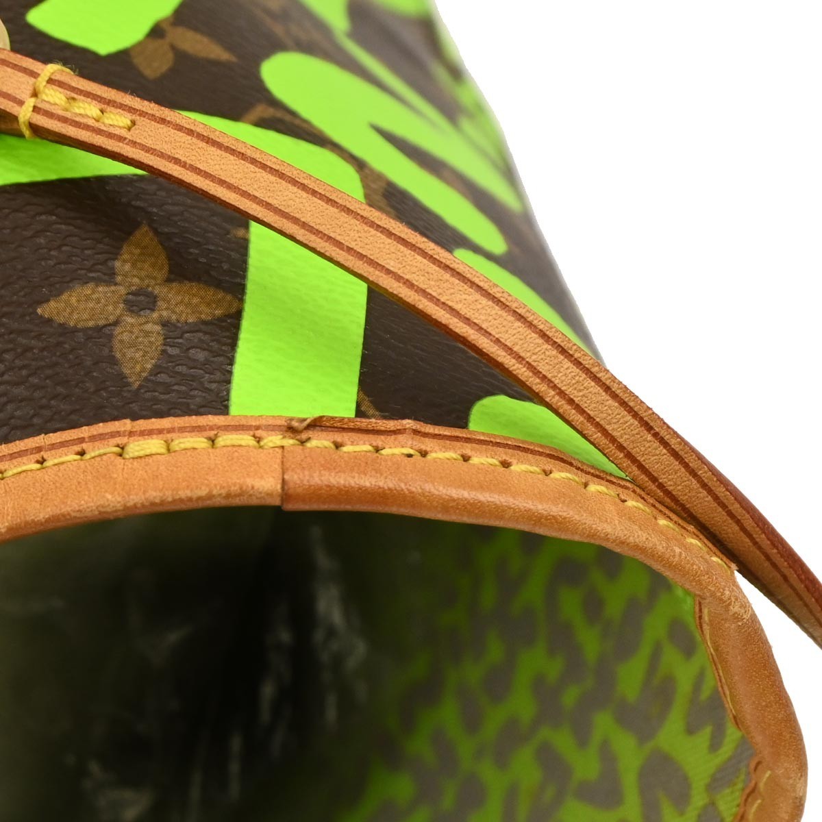 Louis Vuitton Neverfull Tote Limited Edition Monogram Graffiti Green Canvas Tote Bag Bag (Pre-Owned)
