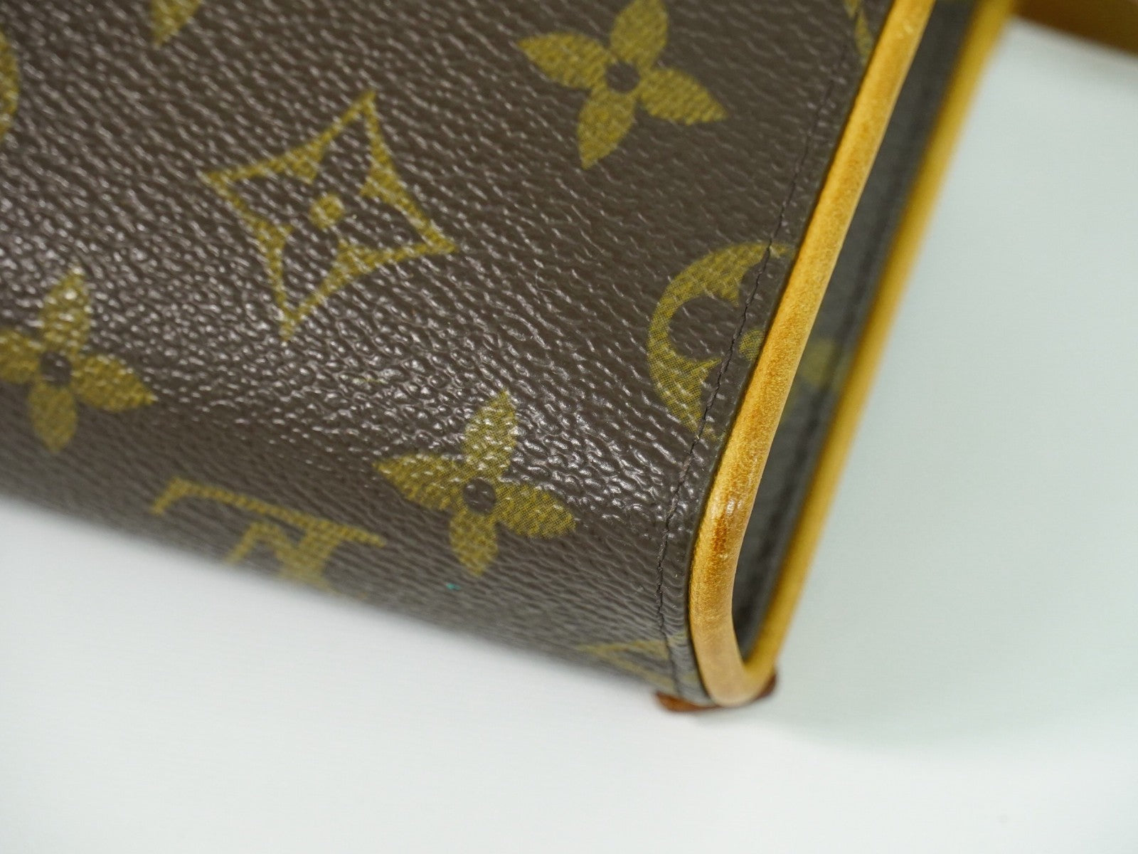 Louis Vuitton Florentine Waist Bag Monogram Canvas Brown Canvas Shoulder Bag Bag (Pre-Owned)