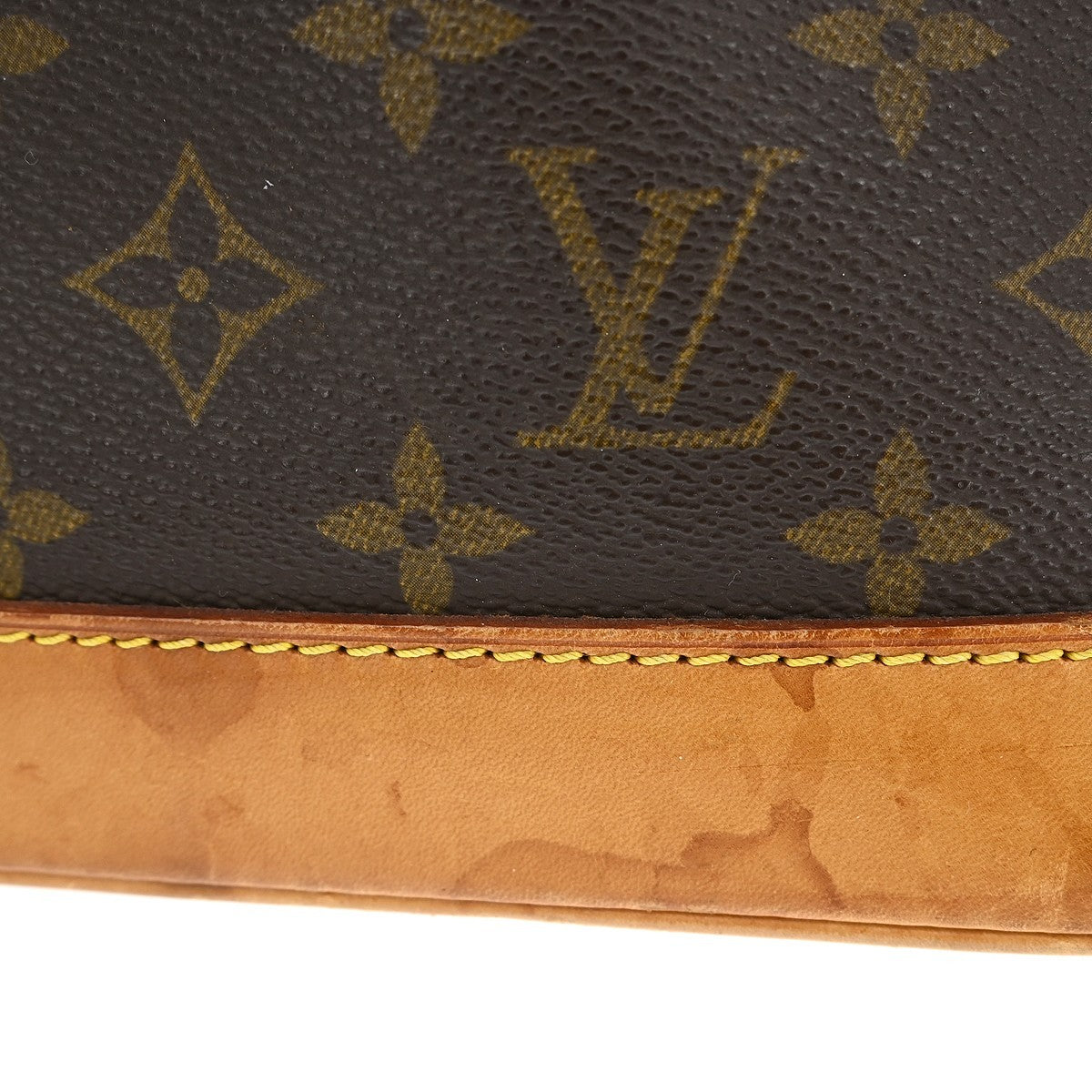 Louis Vuitton Alma Handbag Monogram Canvas Brown Canvas Handbag (Pre-Owned)
