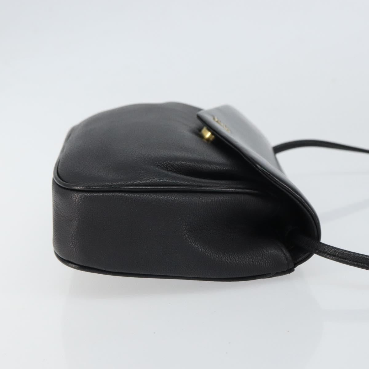 Givenchy Vintage 4G Shoulder Bag Leather Black Leather Shoulder Bag Bag (Pre-Owned)