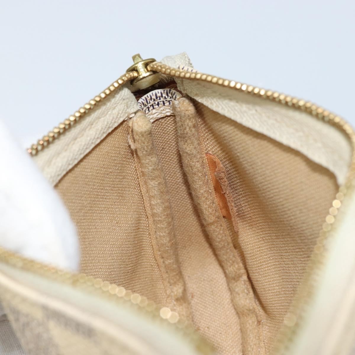 Louis Vuitton Mini Pochette Accessoires Damier Canvas Multicolour Canvas Clutche & Pouche Bag (Pre-Owned)