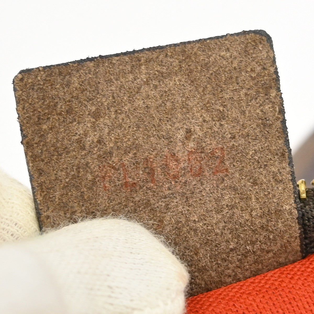 Louis Vuitton Navona Pochette Accessoires Damier Brown Canvas Clutche & Pouche Bag (Pre-Owned)
