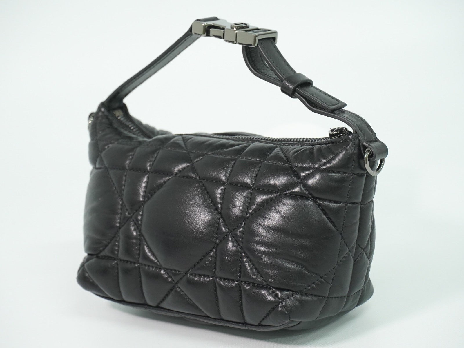 Christian Dior Diortravel Nomad Pouch Macrocannage Quilt Calfskin Black Leather Clutche & Pouche Bag (Pre-Owned)