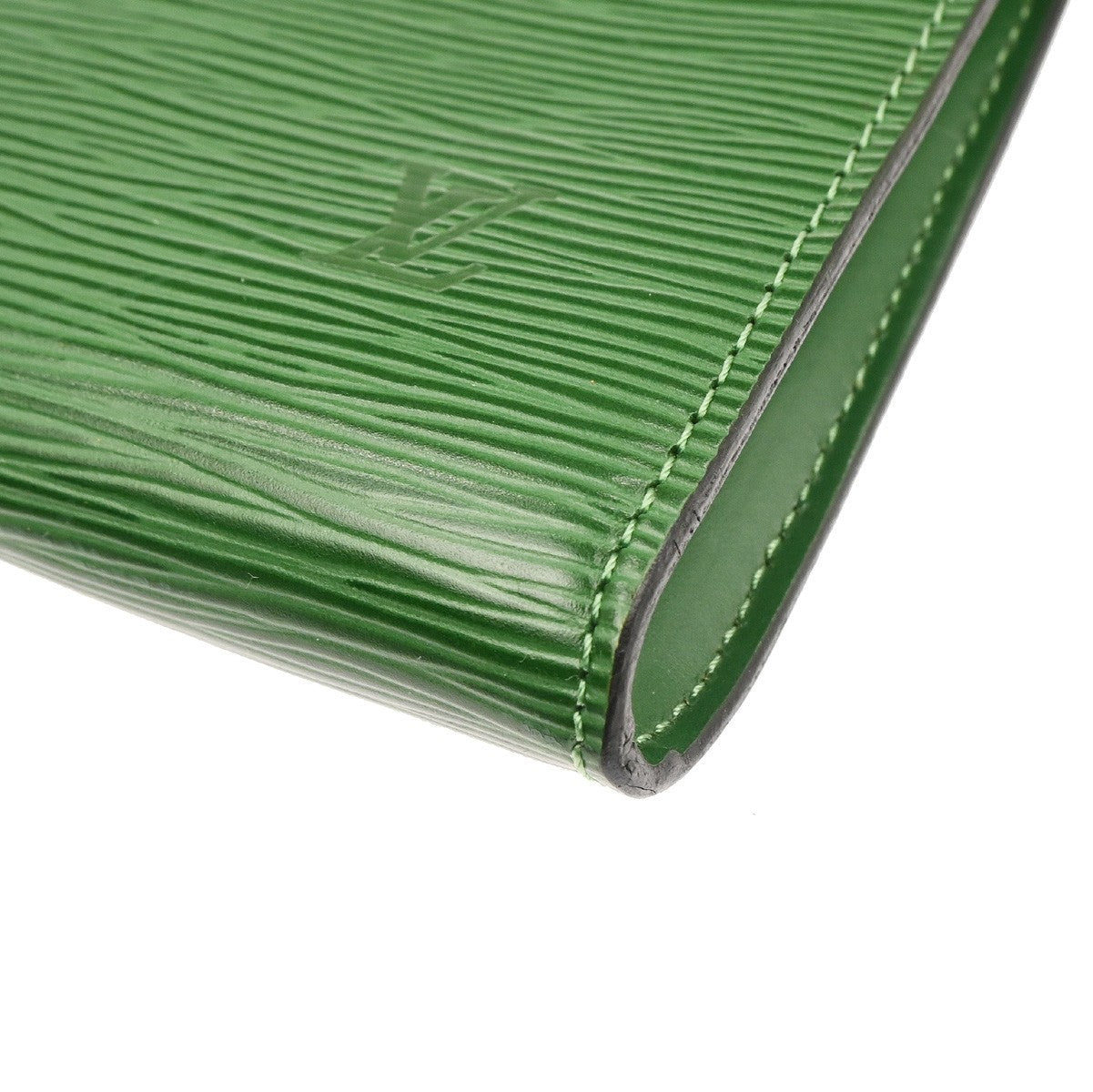Louis Vuitton Pochette Accessoires Epi Leather Green Leather Clutche & Pouche Bag (Pre-Owned)