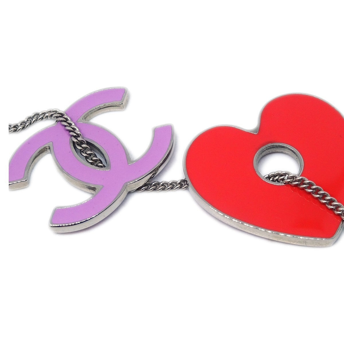 Chanel Cc And Heart Pendant Necklace Metal Silver Silver_Plated Necklace Jewelry (Pre-Owned)