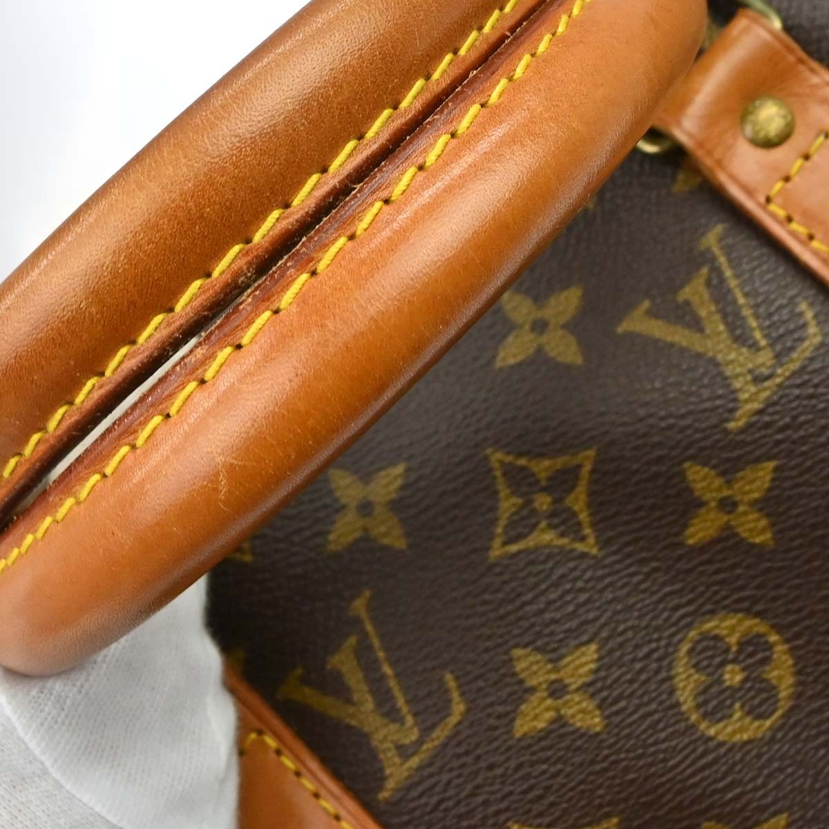 Louis Vuitton Keepall Bag Monogram Canvas Brown Canvas Travel Bag Bag (Pre-Owned)