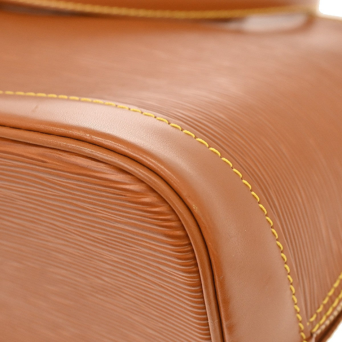 Louis Vuitton Vintage Alma Handbag Epi Leather Brown Leather Handbag (Pre-Owned)