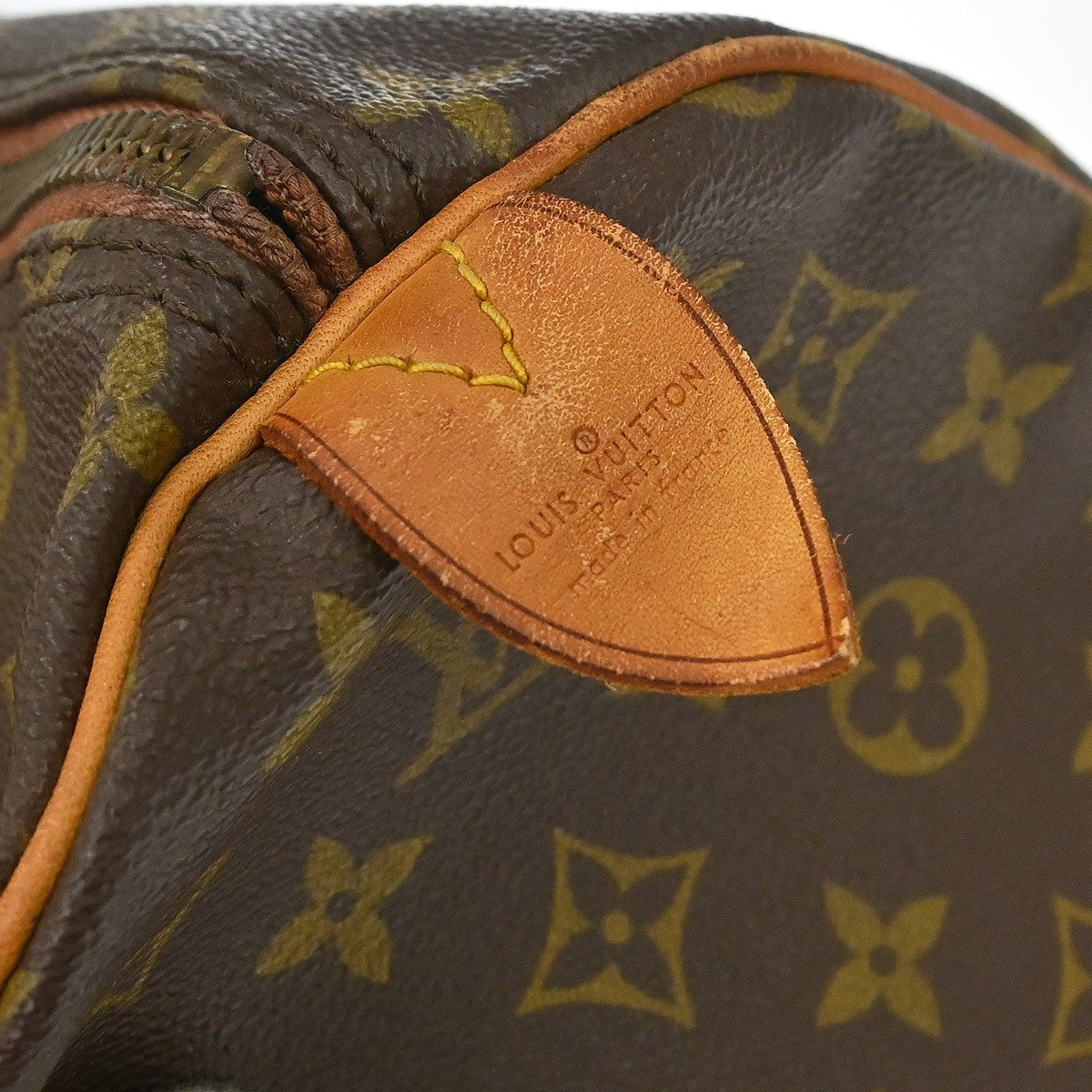 Louis Vuitton Keepall Bag Monogram Canvas Brown Canvas Travel Bag Bag (Pre-Owned)