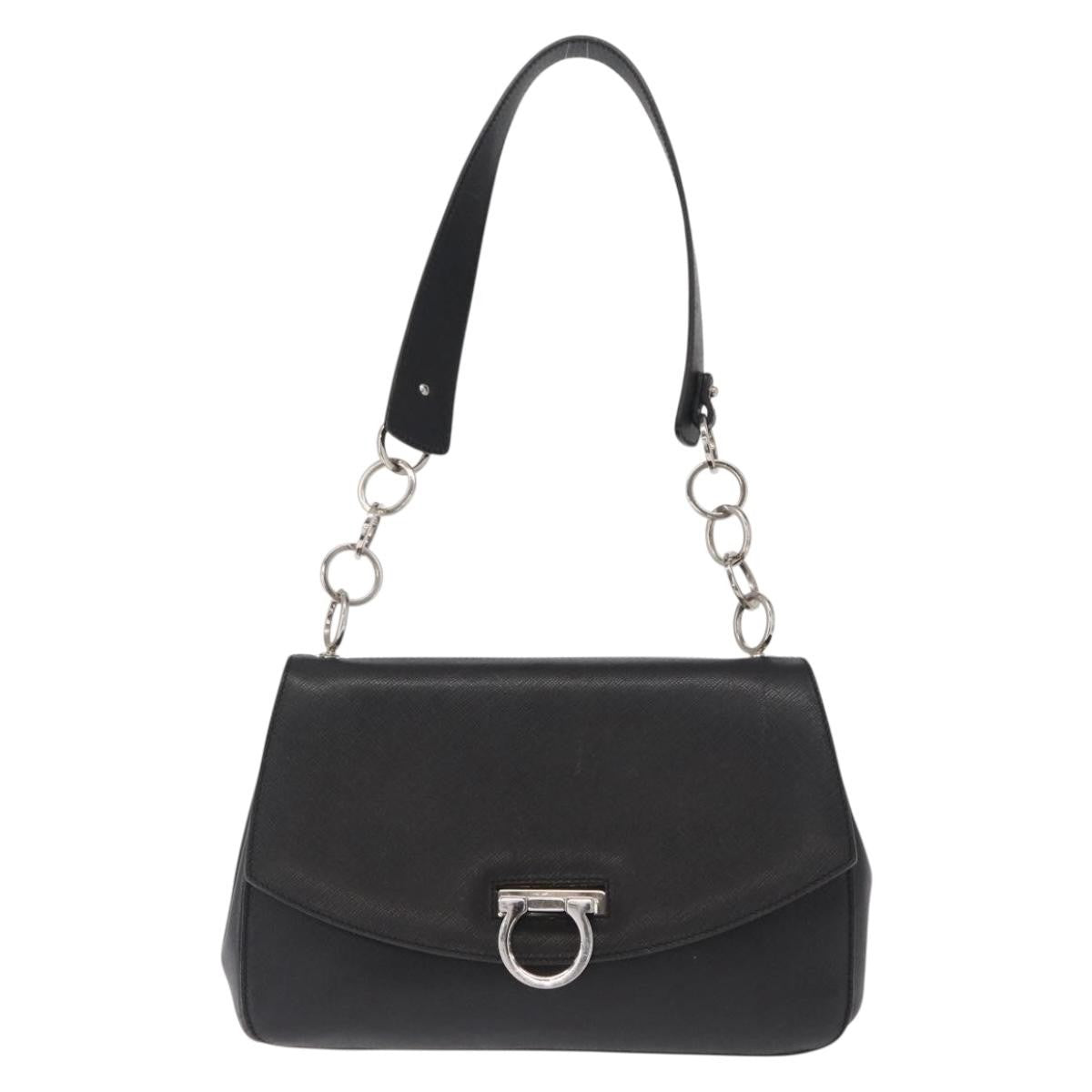 Salvatore Ferragamo Gancini Shoulder Bag Leather Black Leather Shoulder Bag Bag (Pre-Owned)